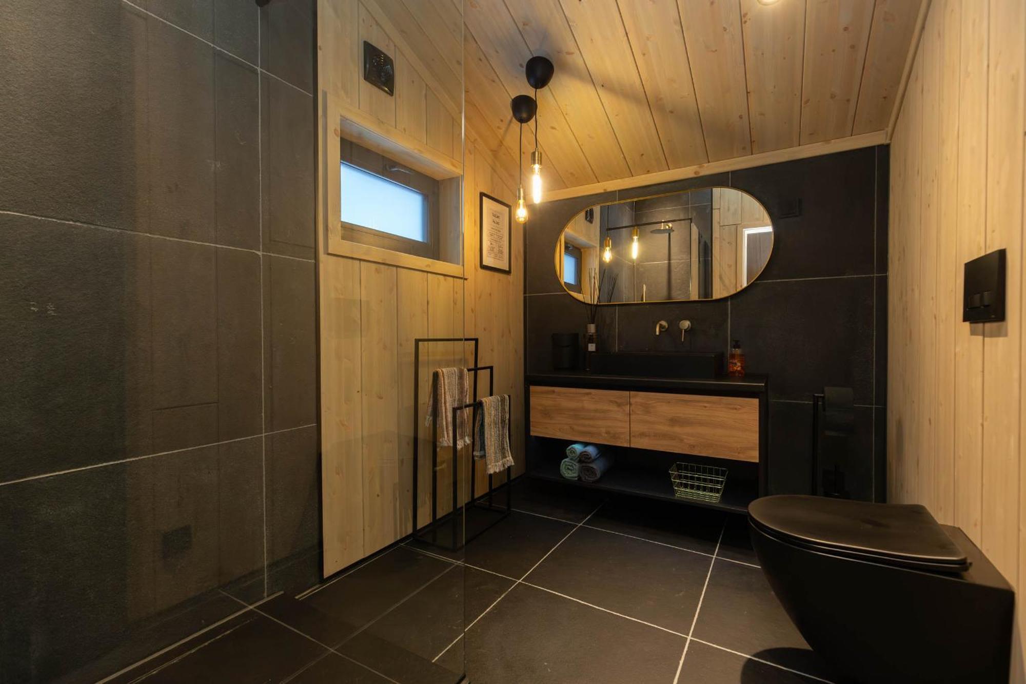 High Standard Close To The Center Holiday home *